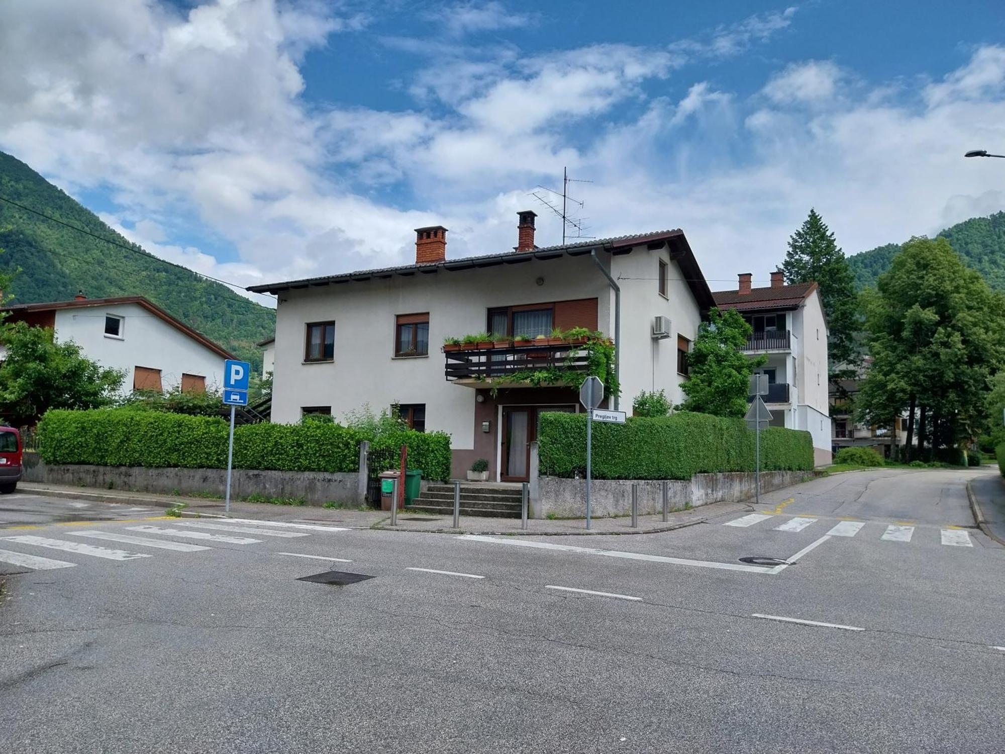 Gravitacija West Tolmin Εξωτερικό φωτογραφία